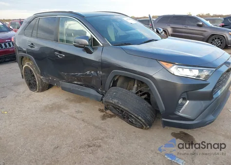 2021 Toyota Rav4 Xle Premium z USA, uszkodzony, nr VIN 2T3A1RFV2MC189388